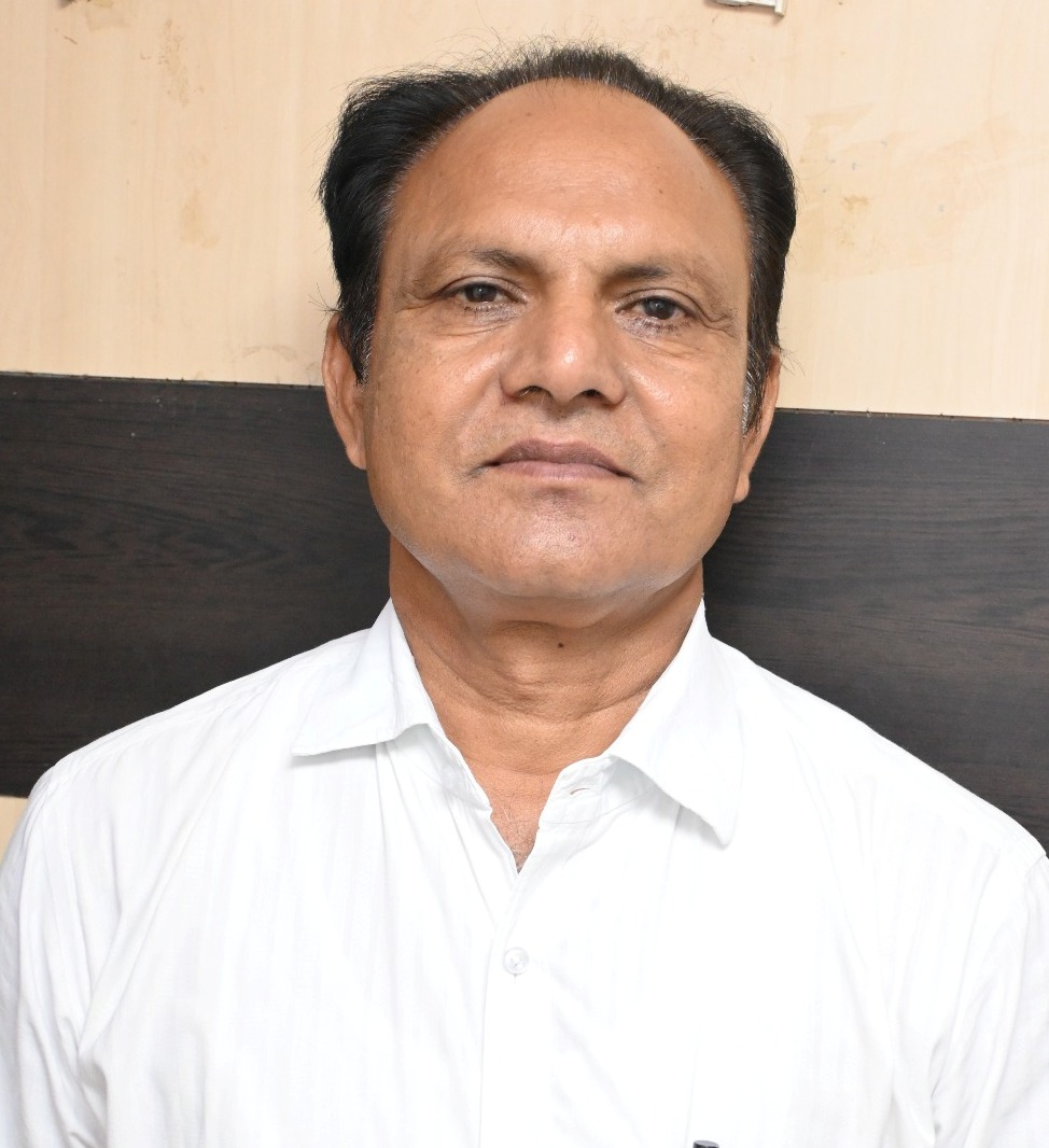 Dr Manik Chatterjee